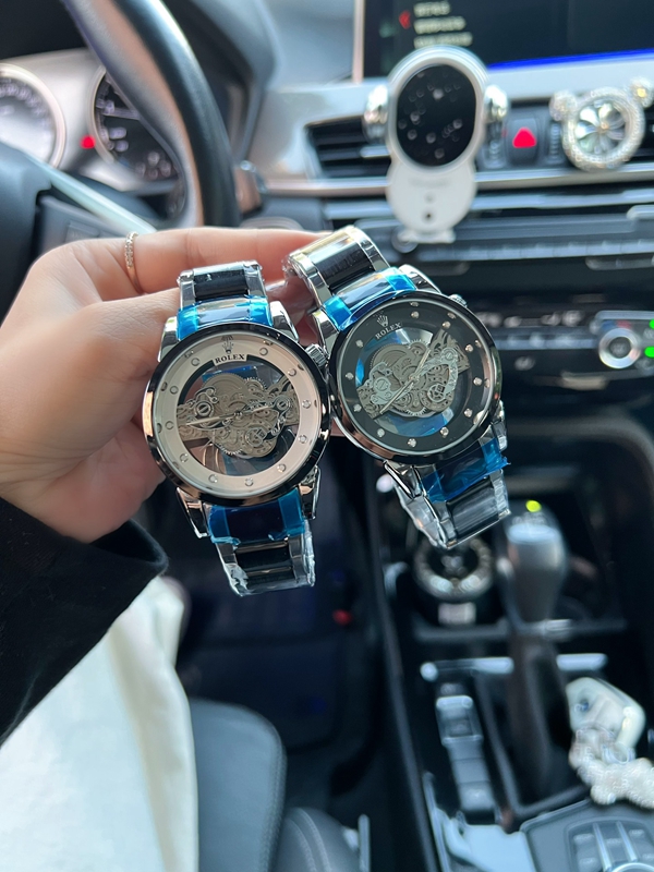 ブランド時計側面デザイン